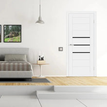 Ușă interior Deco 06 White Silk Mat – cu sticlă neagră complet echipată, cu toc reglabil Omis